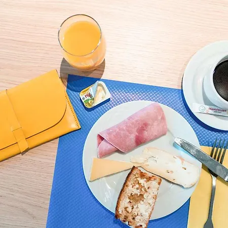 Ibis Styles Marseille Отель Ле-Пенн-Мирабо
